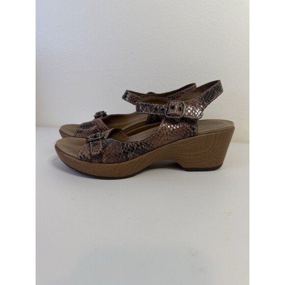 Dansko Joanie Brown Snake Leather Ankle Strap Comfort Sandal 4O - Picture 5 of 15